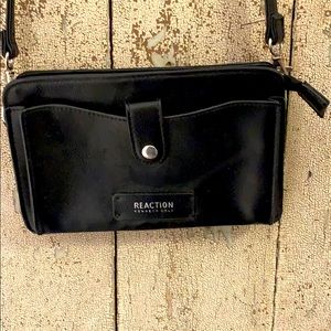 Kenneth Cole Reaction crossbody